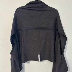 Lululemon Vinyasa Scarf/Wrap Luon Women's Jacquard Black / GreenSweater